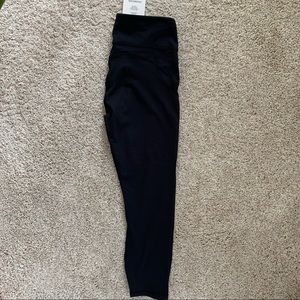 Fabletics Capri leggings